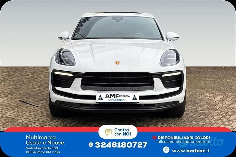 Usata Porsche Macan Turbo 265 CV (194 kW) 2023 Bianco SUV
