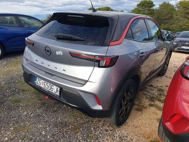Usata Opel Mokka GS Line 131 CV (96 kW) 2023 Grigio SUV
