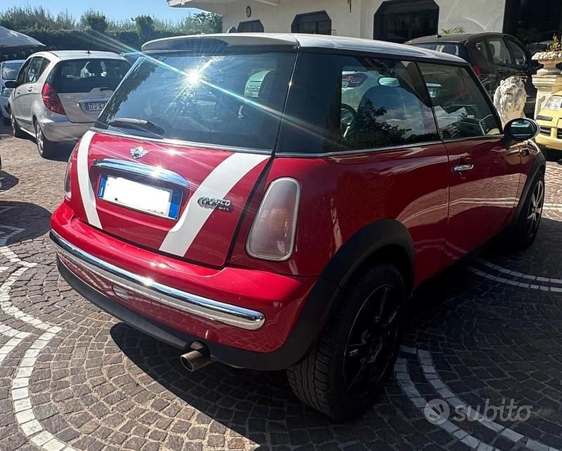 Usata Mini Cooper 116 CV (85 kW) 2003 Rosso(met.) Utilitaria