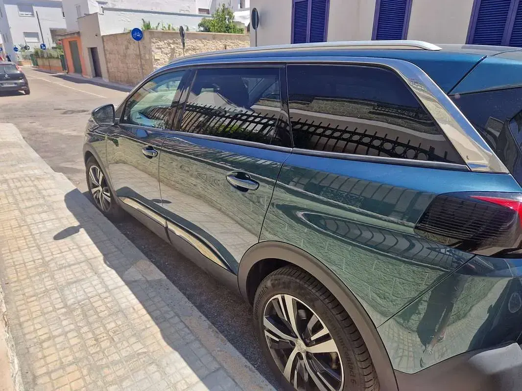 Usata Peugeot 5008 Allure 120 CV (88 kW) 2017 Verde SUV