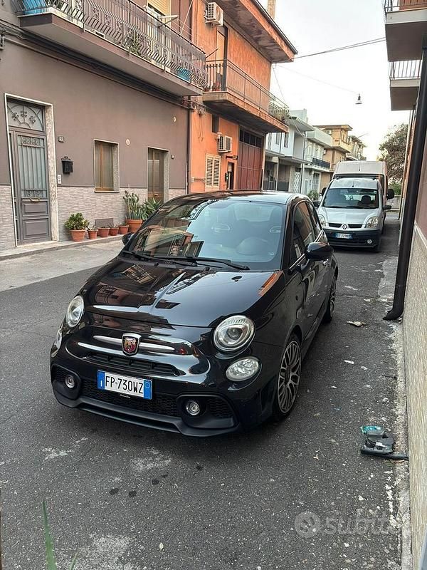 Usata Abarth 595 140 CV (102 kW) 2018 Nero Berlina