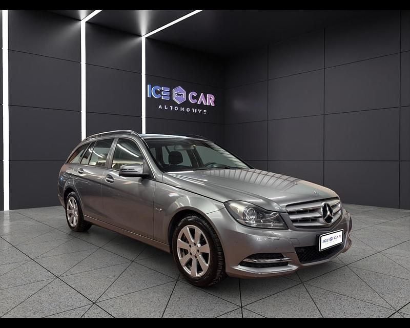 Usata Mercedes C220 Avantgarde 170 CV (125 kW) 2012 Grigio Station wagon