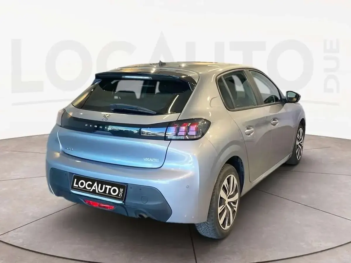 Usata Peugeot 208 Active 75 CV (55 kW) 2023 Grigio Utilitaria