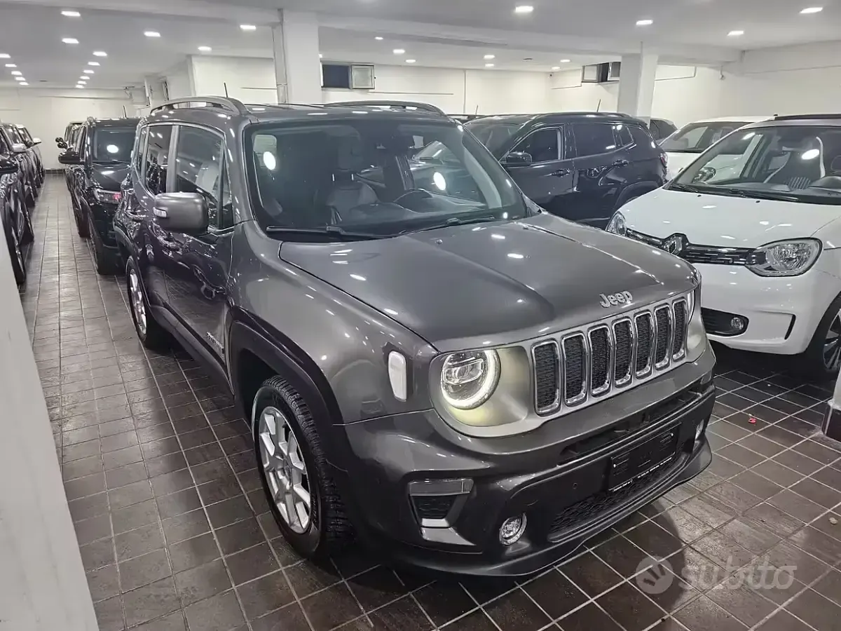 Usata Jeep Renegade Limited 120 CV (88 kW) 2020 Grigio SUV
