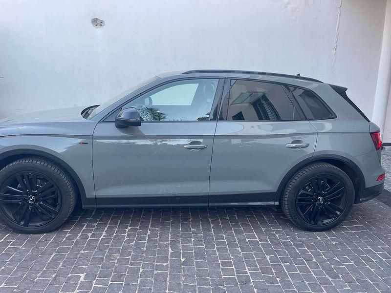 Usata Audi Q5 Ambiente 190 CV (139 kW) 2017 Grigio SUV