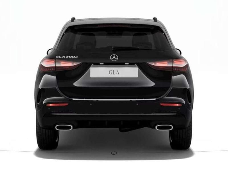 Nuova Mercedes GLA200 Advanced Plus 150 CV (110 kW) 2026 Nero / metallizzato SUV