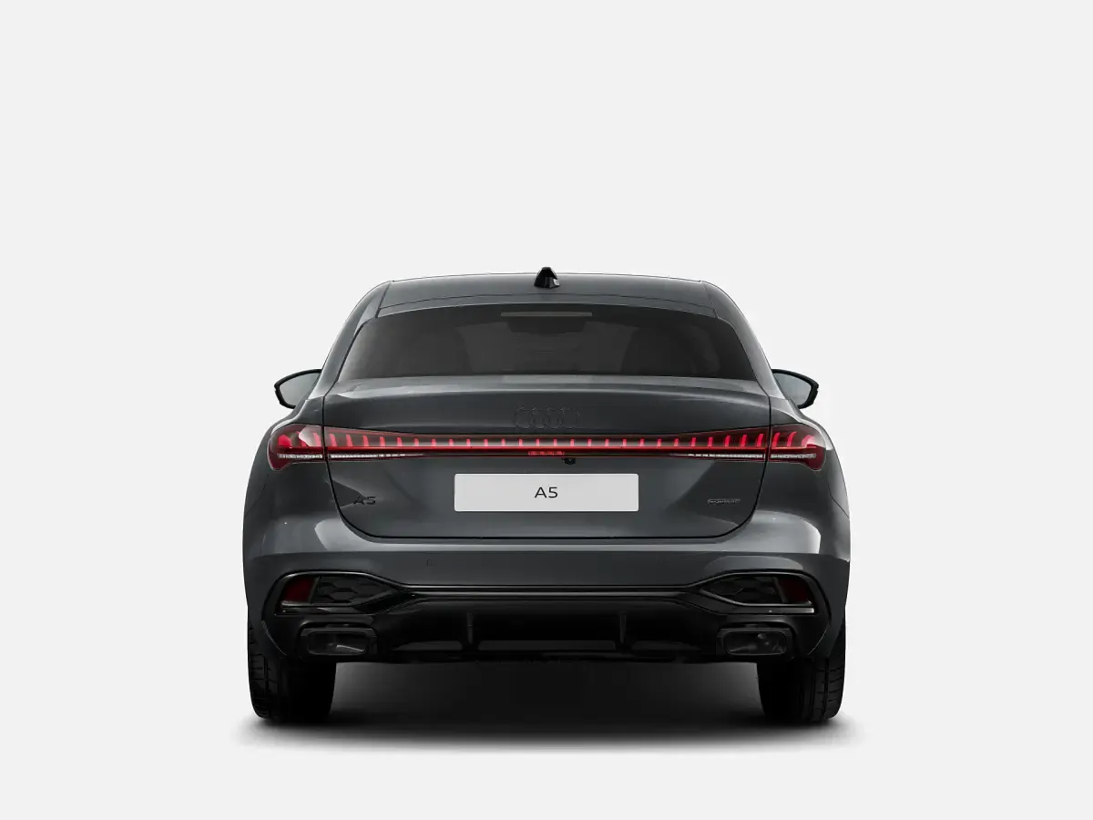 Nuova Audi A5 S-Line 252 CV (185 kW) 2026 Grigio daytona perla