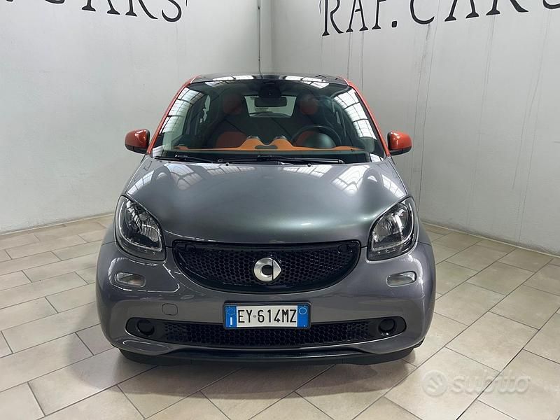 Begagnad Smart ForFour Prime 75 HK (55 kW) 2015 Grå Halvkombi