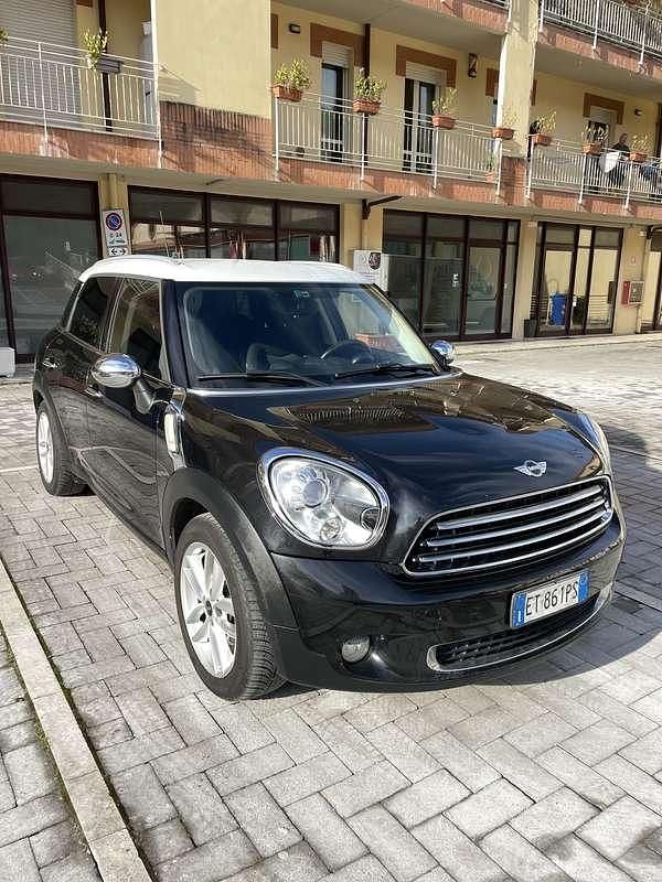 Usata Mini Cooper D Countryman 111 CV (81 kW) 2013 Nero SUV