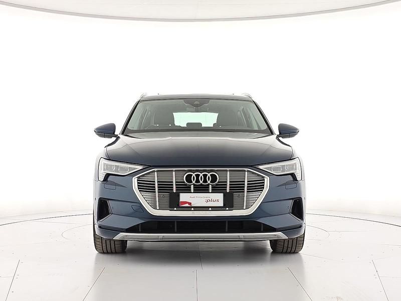 Usata Audi e-tron Business 300 kW (408 CV) 2021 Blu/azzurro SUV