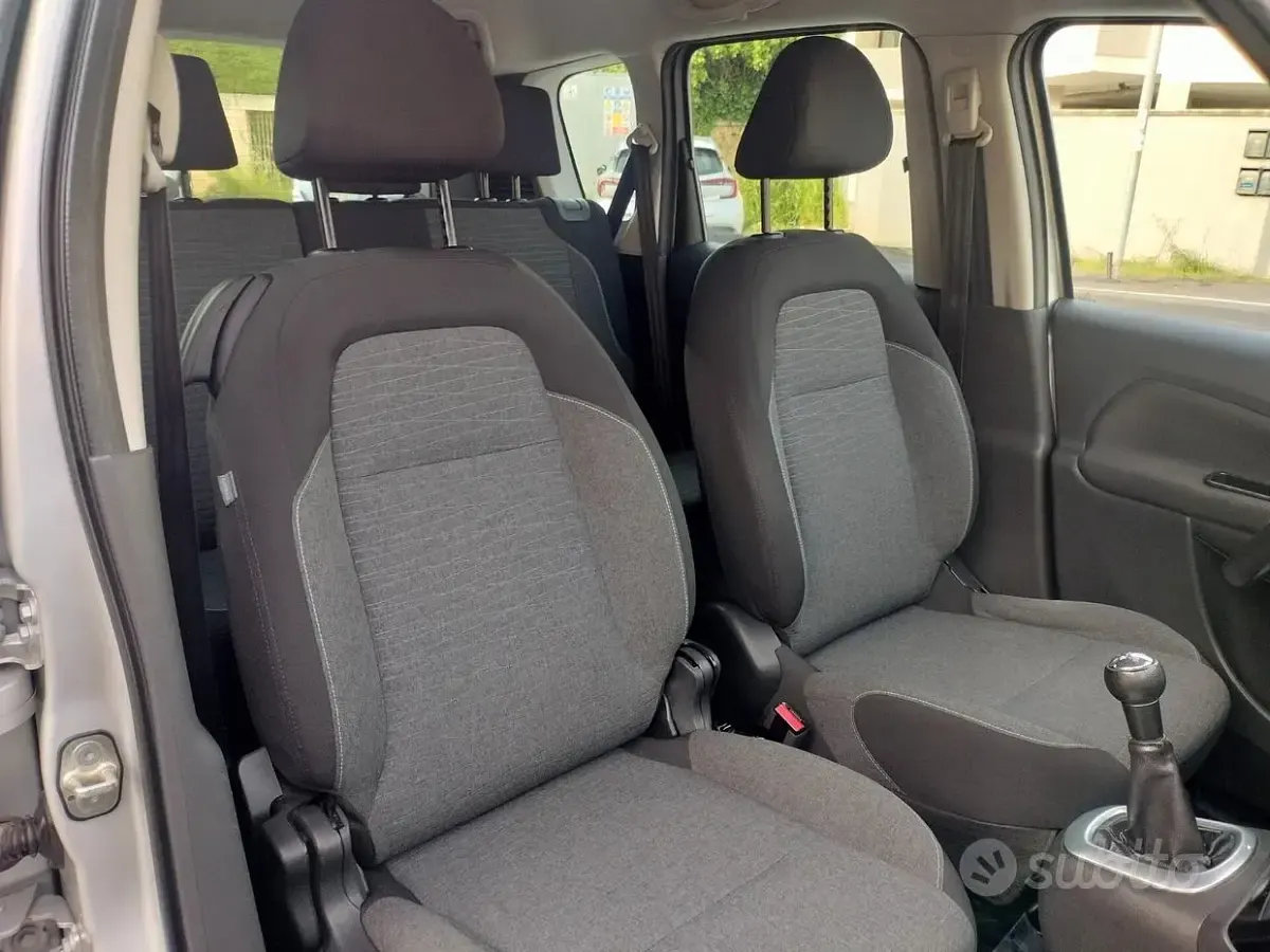 Usata Citroën C3 Picasso Exclusive 99 CV (72 kW) 2017 Grigio Monovolume