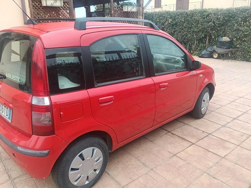 Usata Fiat Panda Dynamic 69 CV (50 kW) 2004 Rosso Furgone