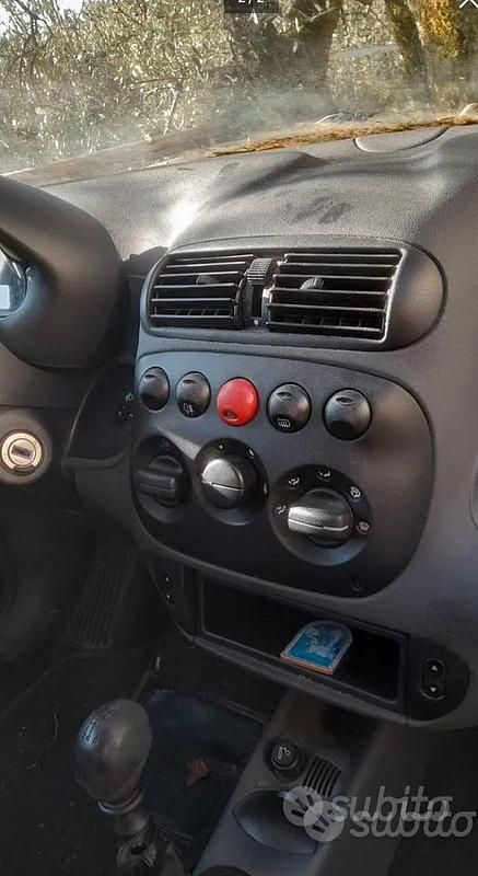 Usata Fiat 600 2001 Blu