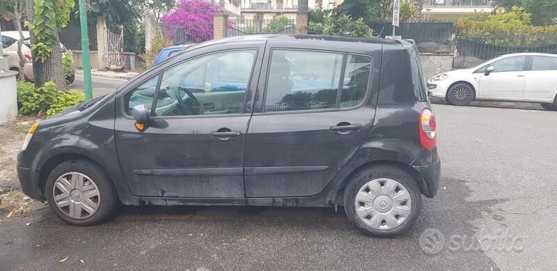 Usata Renault Modus 2005 Nero Monovolume