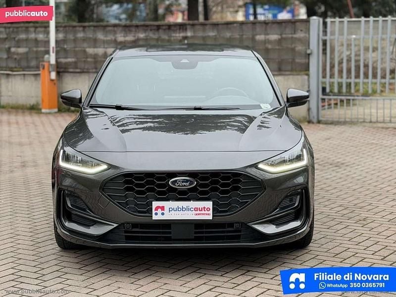 Usata Ford Focus ST-Line X 125 CV (91 kW) 2023 Grigio Berlina