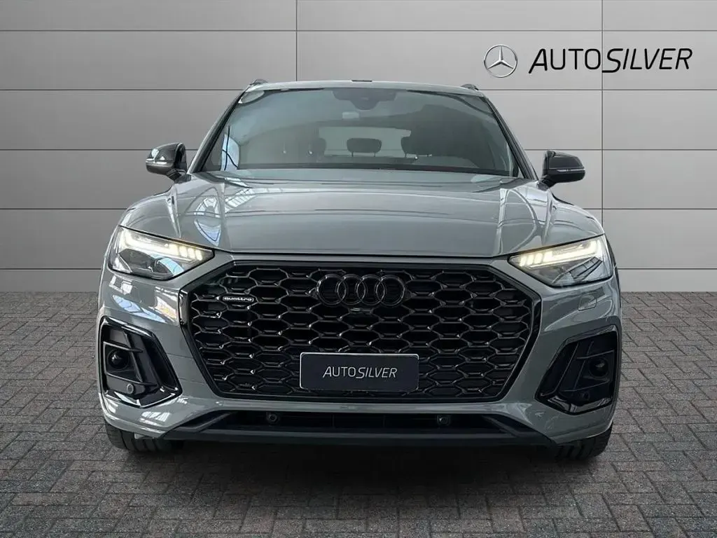 Usata Audi Q5 Sportback S-Line 204 CV (150 kW) 2022 Grigio / metallizzato SUV