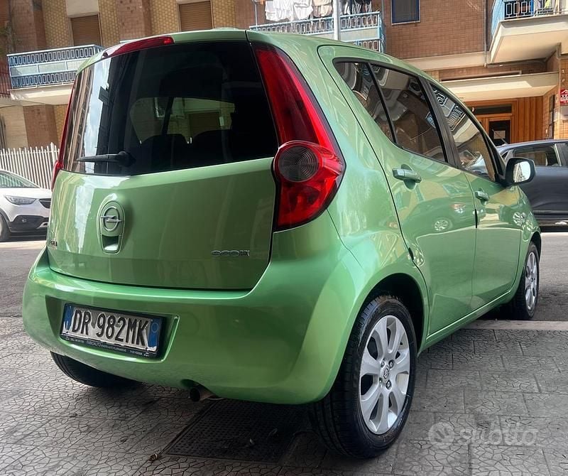 Usata Opel Agila Enjoy 75 CV (55 kW) 2008 Verde Utilitaria