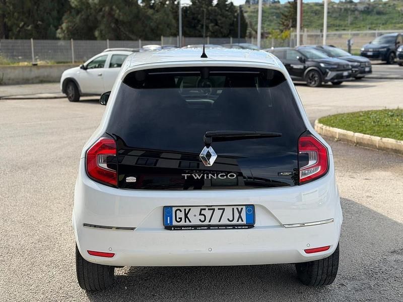 Usata Renault Twingo Techno 60 kW (82 CV) 2023 Bianco Utilitaria