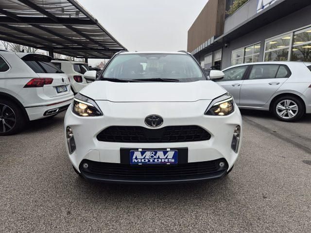 Usata Toyota Yaris Cross Active 92 CV (67 kW) 2025 Bianco SUV
