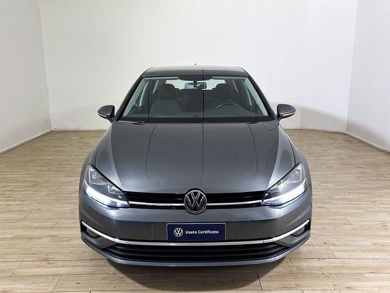Usata VW Golf VII Business 131 CV (96 kW) 2019 Indium grey Utilitaria