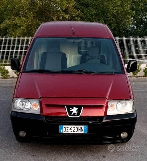 Rosso Usata 2006 Peugeot Expert Furgone | 3150 € - Immagine 1/4