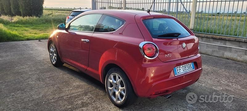 Usata Alfa Romeo MiTo Distinctive 78 CV (57 kW) 2011 Rosso Utilitaria