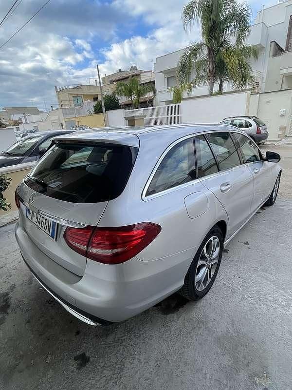 Usata Mercedes C200 Exclusive 136 CV (100 kW) 2018 Station wagon