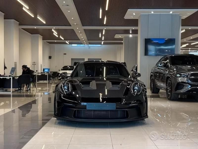 Nero Usata 2024 Porsche 911 GT3 RS Coupé | 309.990 € (Buon prezzo) - Immagine 1/4