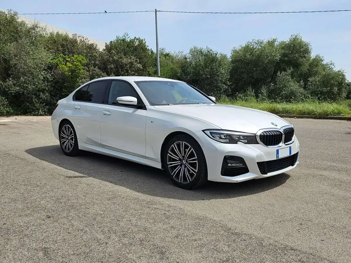 Usata BMW 318 M Sport 150 CV (110 kW) 2021 Other Berlina