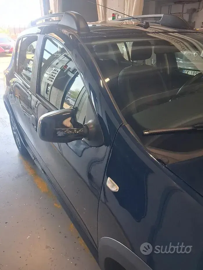 Usata Dacia Sandero 90 CV (66 kW) 2019 Bluazzurro Berlina