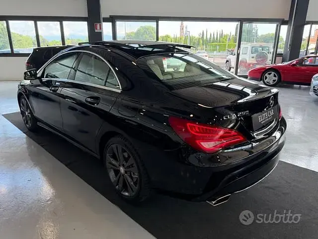 Usata Mercedes CLA250 211 CV (155 kW) 2015 Nero Coupé