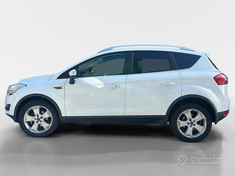 Usata Ford Kuga Titanium 163 CV (119 kW) 2012 Bianco SUV