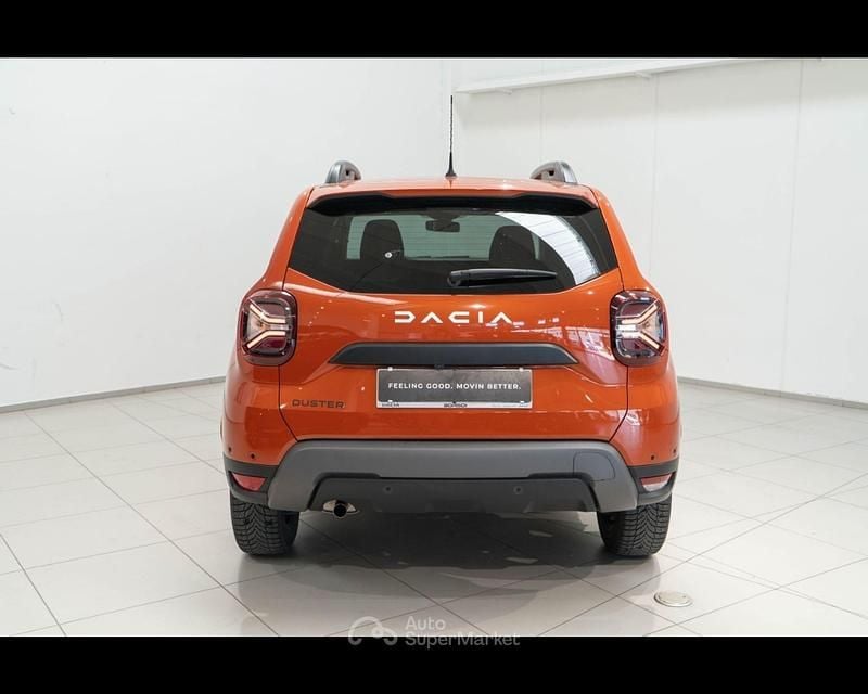 Usata Dacia Duster Journey 101 CV (74 kW) 2023 Arancione SUV