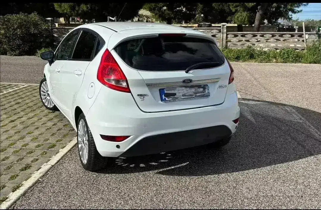 Usata Ford Fiesta 2010 Berlina