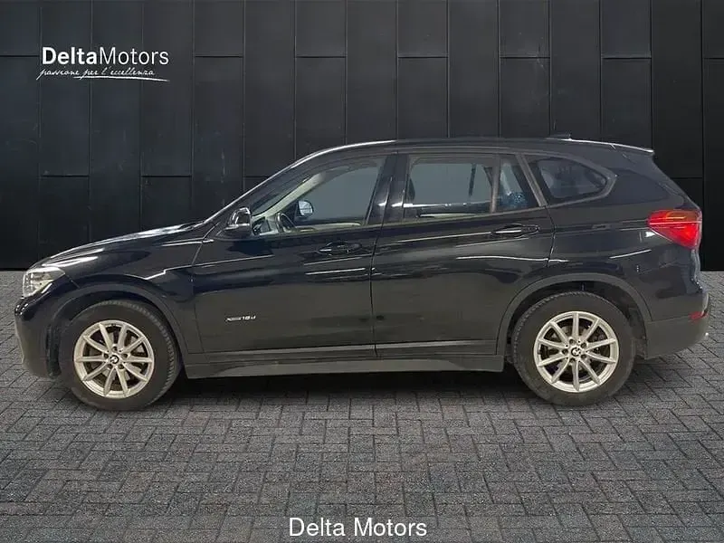 Usata BMW X1 Efficient Dynamics 150 CV (110 kW) 2016 Nero SUV
