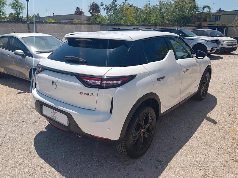 Usata DS Automobiles DS3 Crossback So Chic 130 CV (95 kW) 2022 Bianco SUV