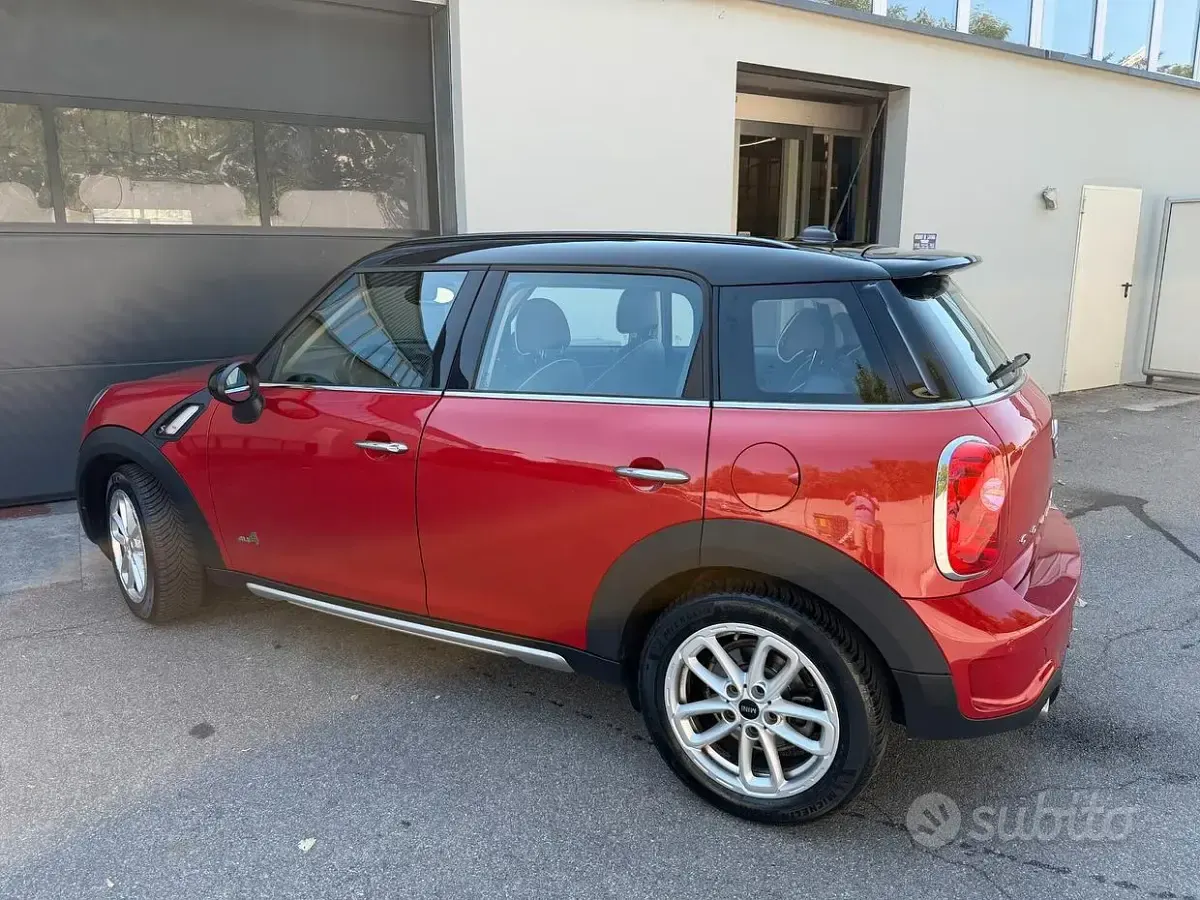 Usata Mini Cooper SD Countryman 143 CV (105 kW) 2015 Rosso SUV