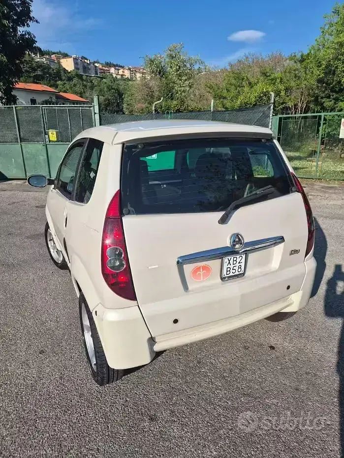 Usata Aixam City 2010 Bianco Utilitaria