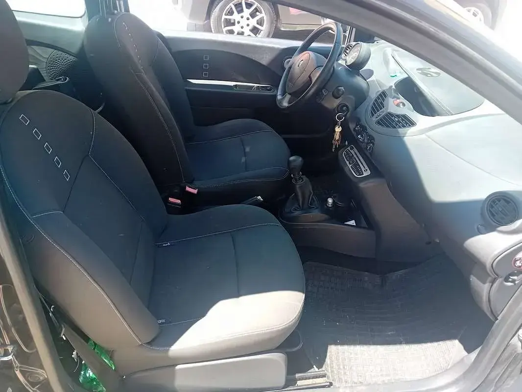 Usata Renault Twingo 76 CV (55 kW) 2011 Nero Utilitaria
