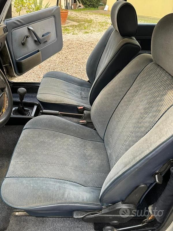 Usata BMW 323 1981 Grigio Coupé