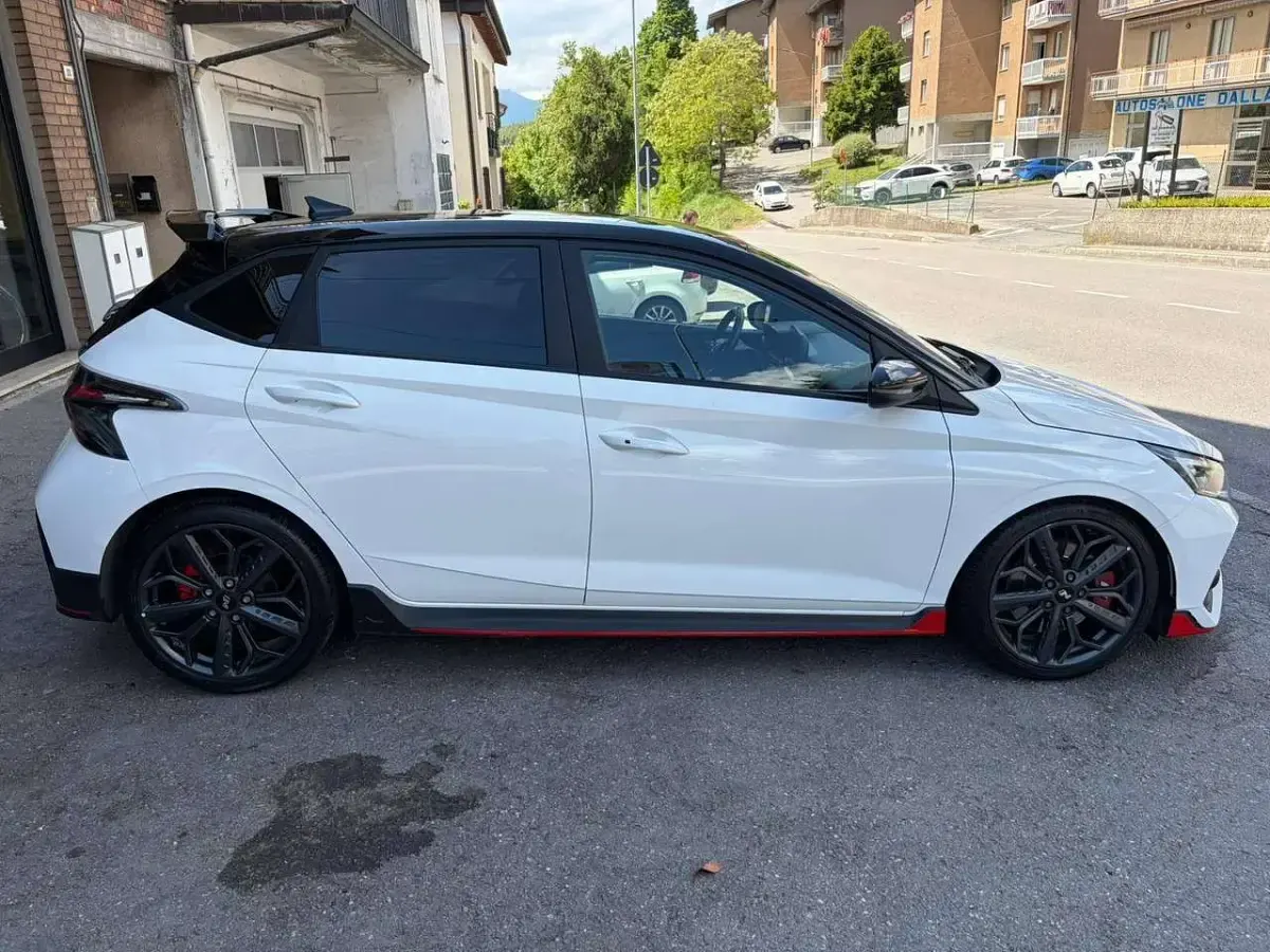 Usata Hyundai i20 N Performance 204 CV (150 kW) 2021 Bianco Utilitaria