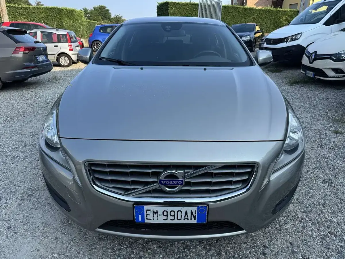 Usata Volvo V60 Summum 179 CV (131 kW) 2012 Other Station wagon