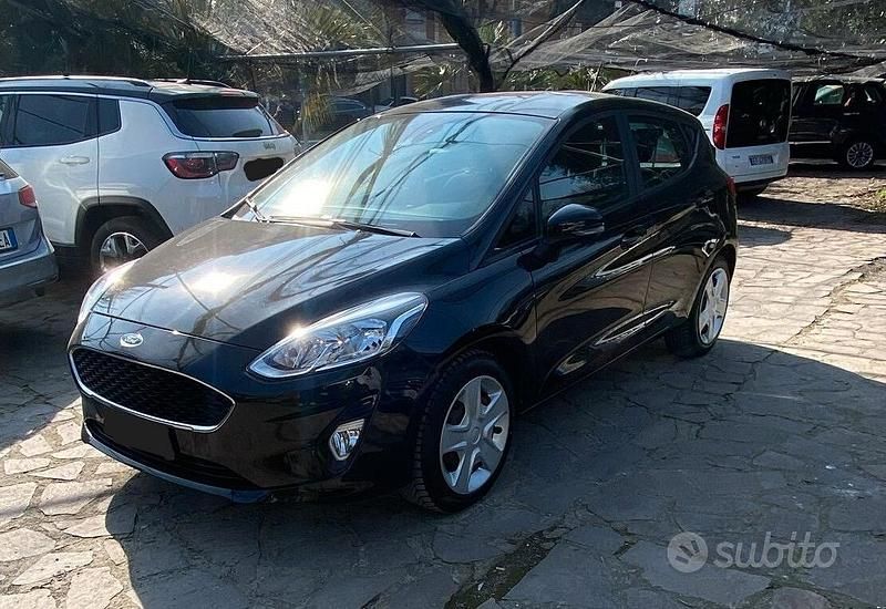 Usata Ford Fiesta 86 CV (63 kW) 2018 Nero Utilitaria