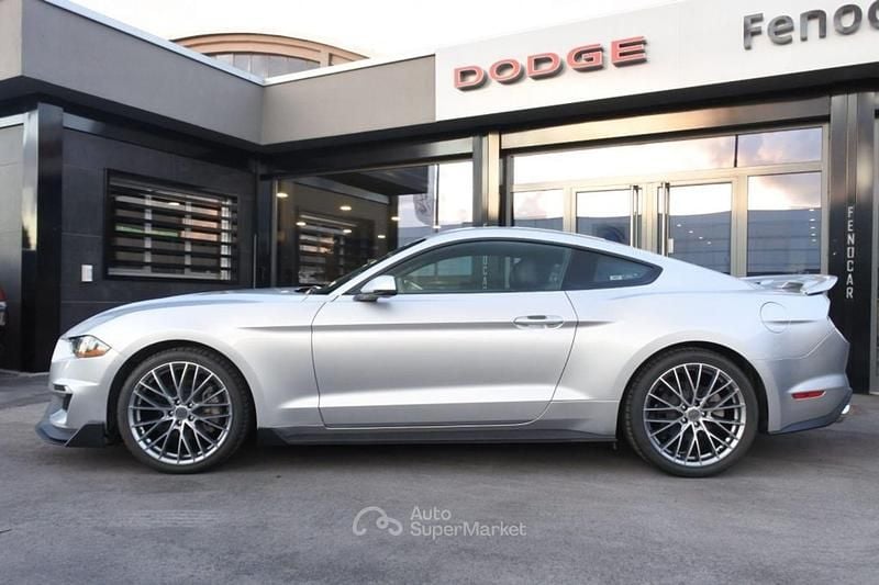 Usata Ford Mustang Fastback 317 CV (233 kW) 2019 Argento metallizzato Coupé