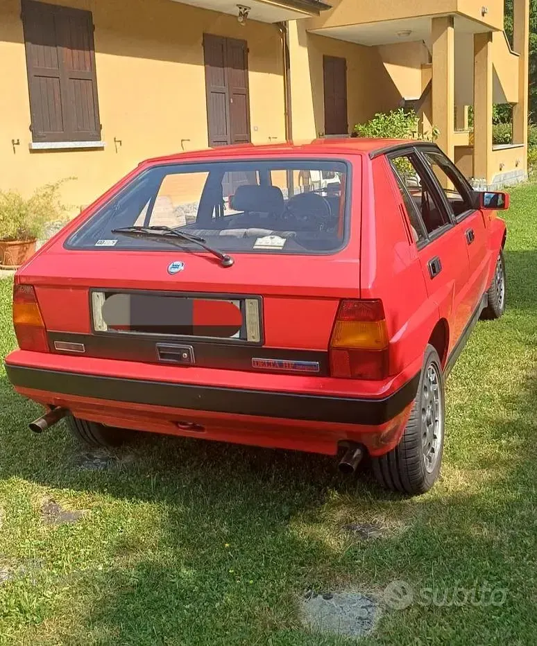 Usata Lancia Delta 185 CV (136 kW) 1987 Rosso Utilitaria