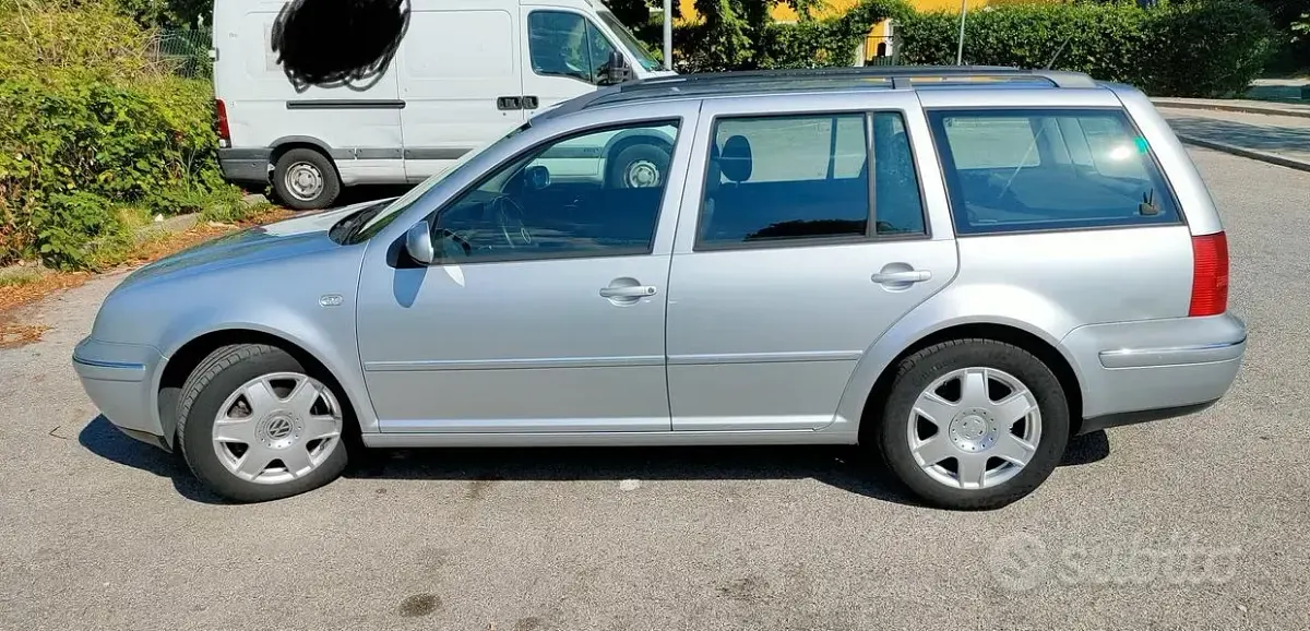 Usata VW Bora 130 CV (95 kW) 2001 Grigio Station wagon