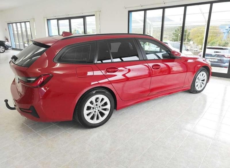 Usata BMW 318 Advantage 150 CV (110 kW) 2020 Rosso Station wagon
