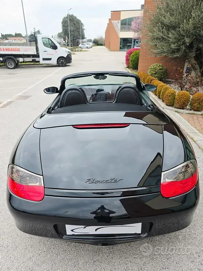 Usata Porsche Boxster 204 CV (150 kW) 1998 Nero Cabrio