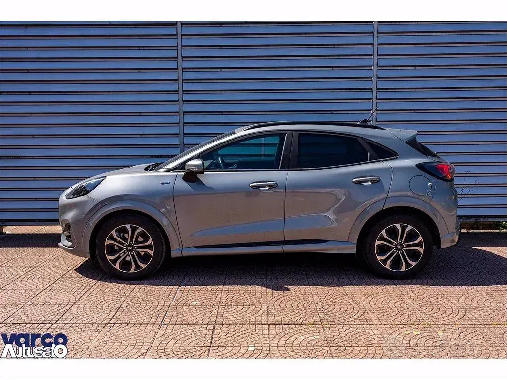 Usata Ford Puma ST-Line 125 CV (91 kW) 2024 Solar yellow (metallizzato) SUV