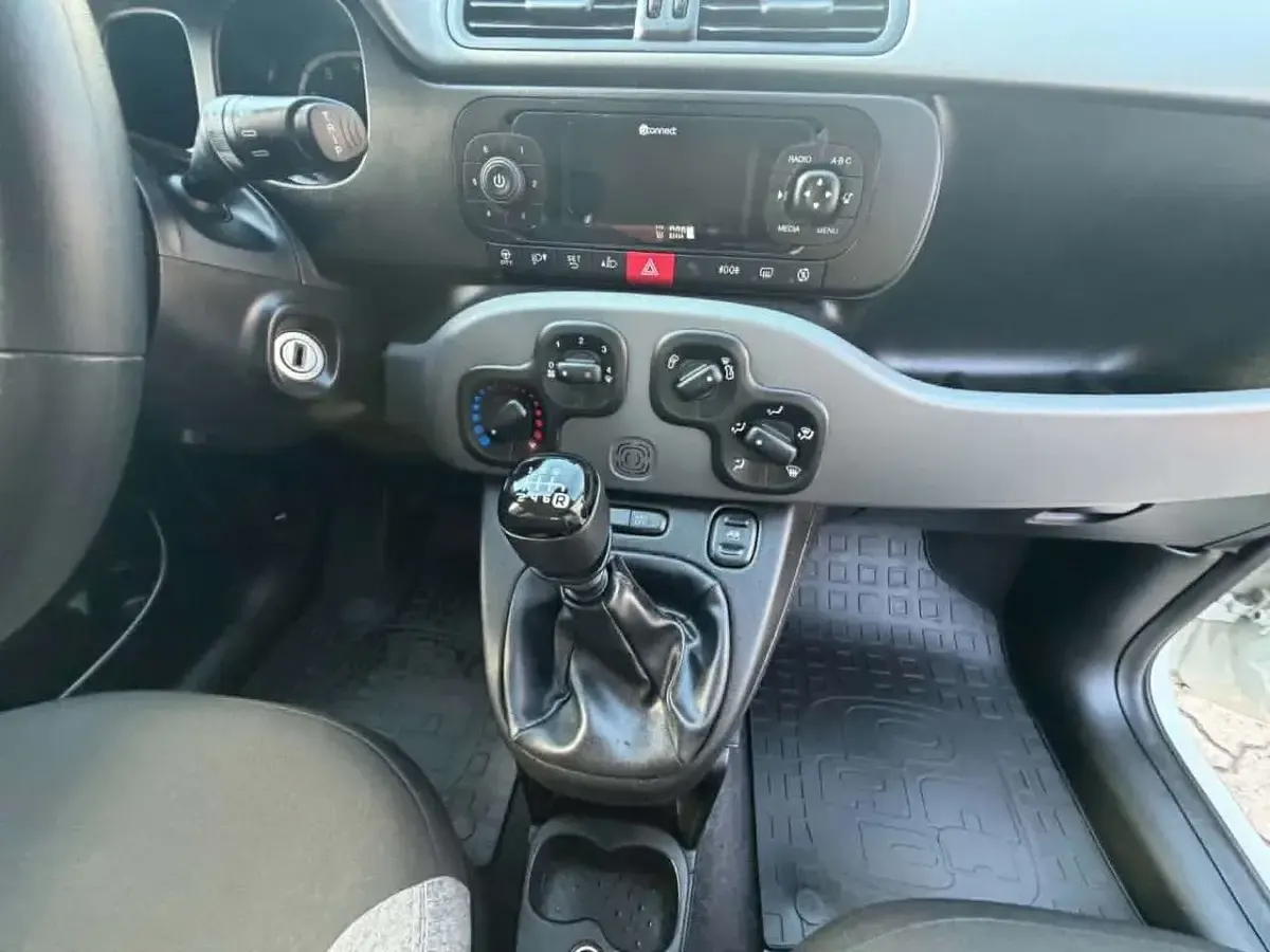 Usata Fiat Panda City Life 69 CV (50 kW) 2022 Bianco Utilitaria